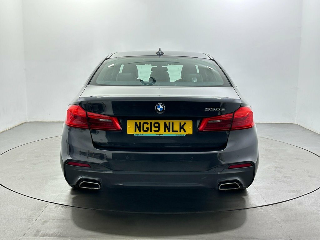 BMW 5 Series 2L M Sport Grey #6