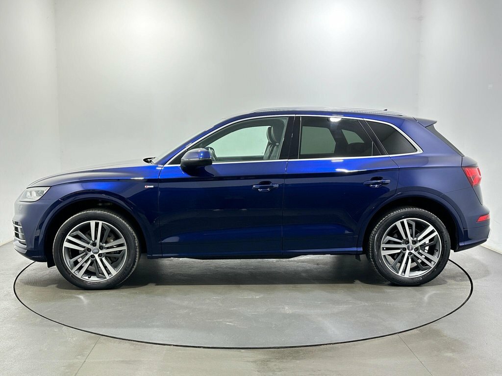 Audi Q5 2L S Line Blue #4