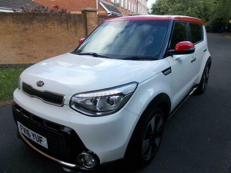 Kia Soul 1.6 Crdi Mixx Suv White #5