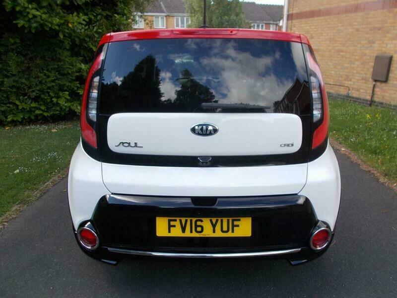 Kia Soul Ev Automatic 5dr White #7