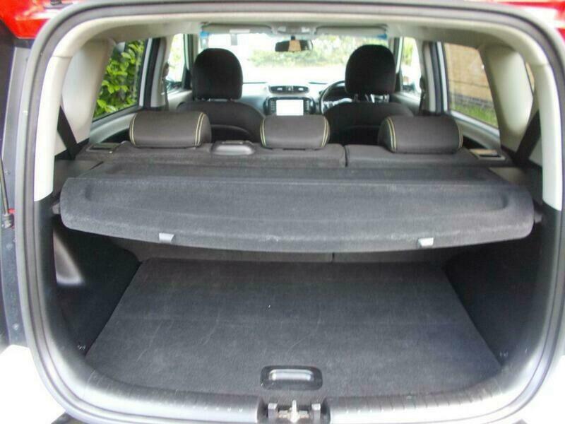 Kia Soul Ev Automatic 5dr White #13