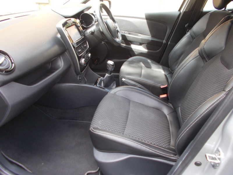 Renault Clio Renault Clio 0.9 Tce 75 Iconic Blue #12