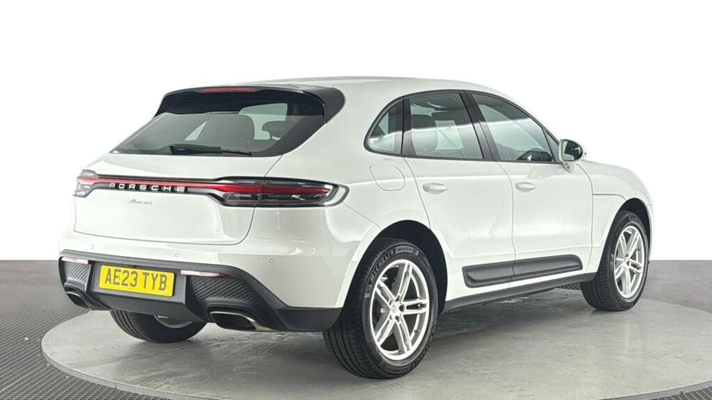 Porsche Macan 2.0T Suv Pdk 4Wd Euro 6 Ss 265 Ps White #4