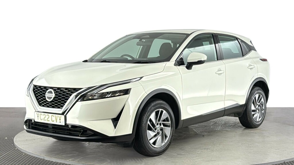 Nissan Qashqai 1.3 Dig-t Mhev Acenta Premium Suv Hybri YC22CVY White