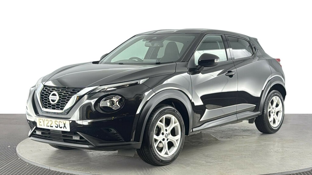 Nissan Juke 1.0 Dig-t N-connecta Suv Euro 6 EY22SCX Black