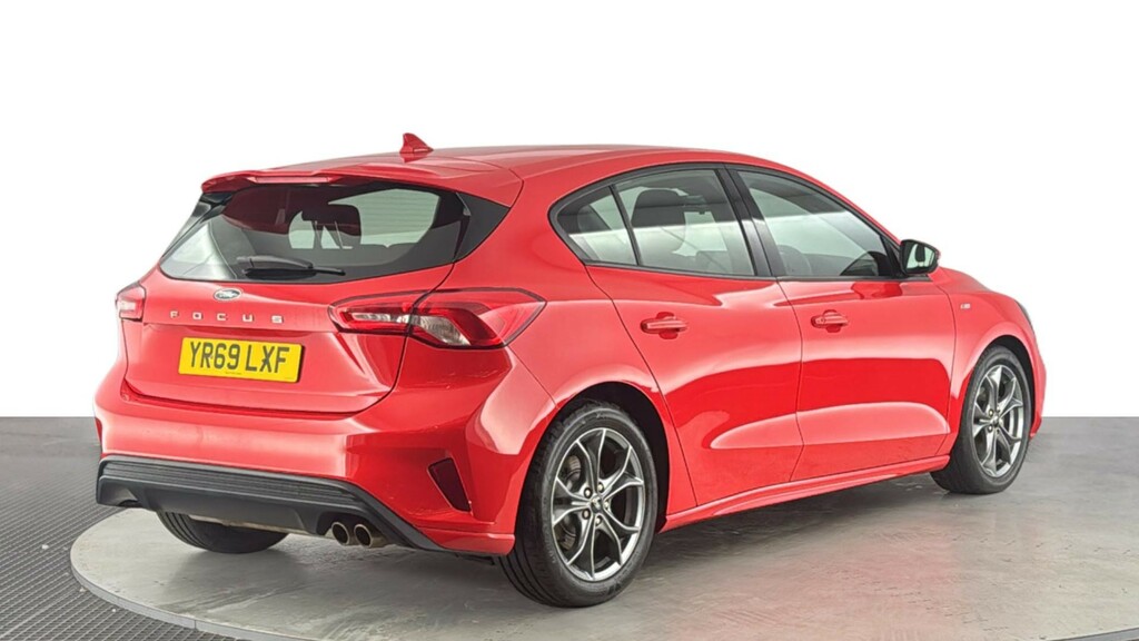 Ford Focus 1.5T Ecoboost St-line Hatchback YR69LXF Red #4