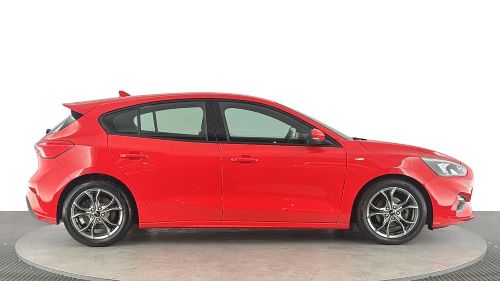 Ford Focus 1.5T Ecoboost St-line Hatchback YR69LXF Red #3