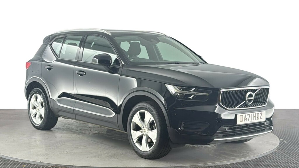 Volvo XC40 1.5 T3 Momentum Suv Euro 6 Ss DA71HDZ Black #2