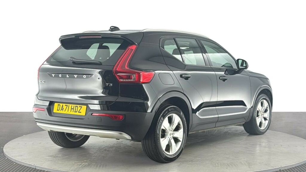 Volvo XC40 1.5 T3 Momentum Suv Euro 6 Ss DA71HDZ Black #4