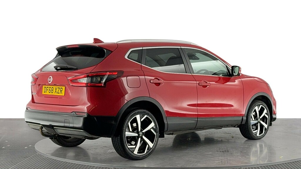 Nissan Qashqai 1.3 Dig-t Tekna Suv Euro 6 Ss DF68XZR Red #4