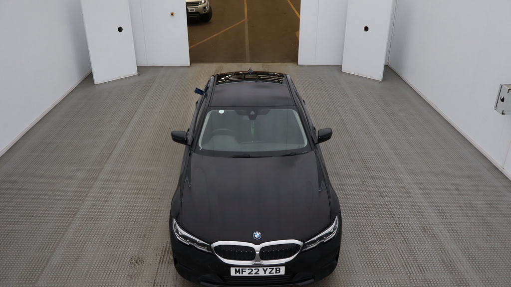 BMW 3 Series 2.0 330E 12Kwh Se Pro Saloon Plug-in Hy Black
