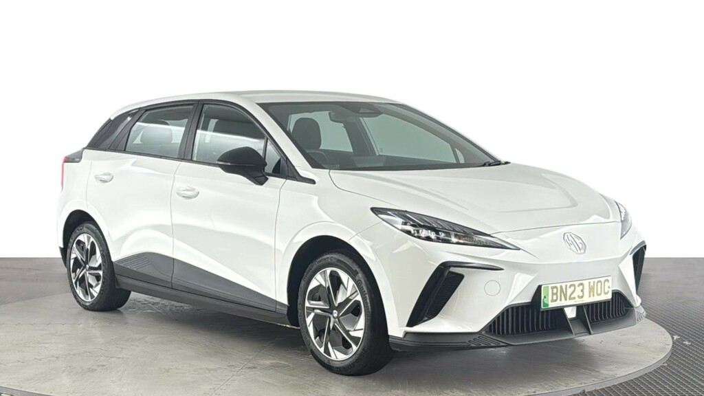 MG MG4 64Kwh Se Long Range Hatchback 2 BN23WOC White #2