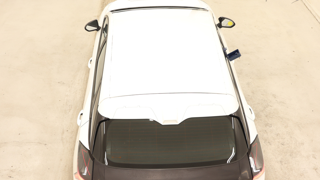MG MG4 64Kwh Se Long Range Hatchback 2 BN23WOC White #2