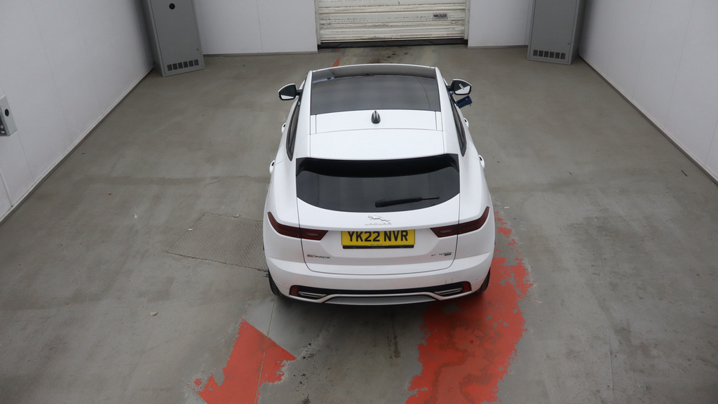 Jaguar E-Pace 1.5 P300e R-dynamic Hse Black #2