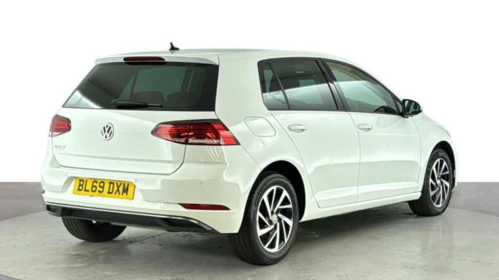 Volkswagen Golf 1.6 Tdi Match Edition Hatchback BL69DXM White #4