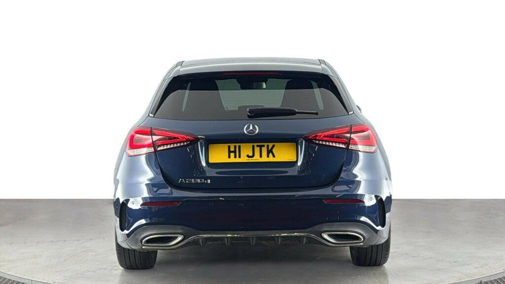 Mercedes-Benz A Class 2.0 A200d Amg Line Premium Hatchback Blue #5