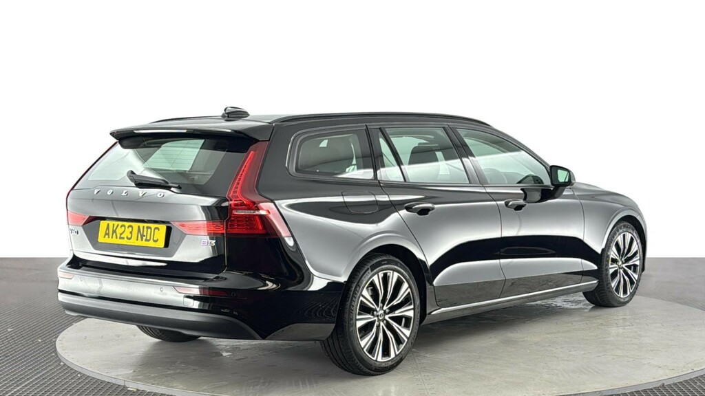 Volvo V60 2.0 B3 Mhev Core Estate Hybrid Dct AK23NDC Black #4
