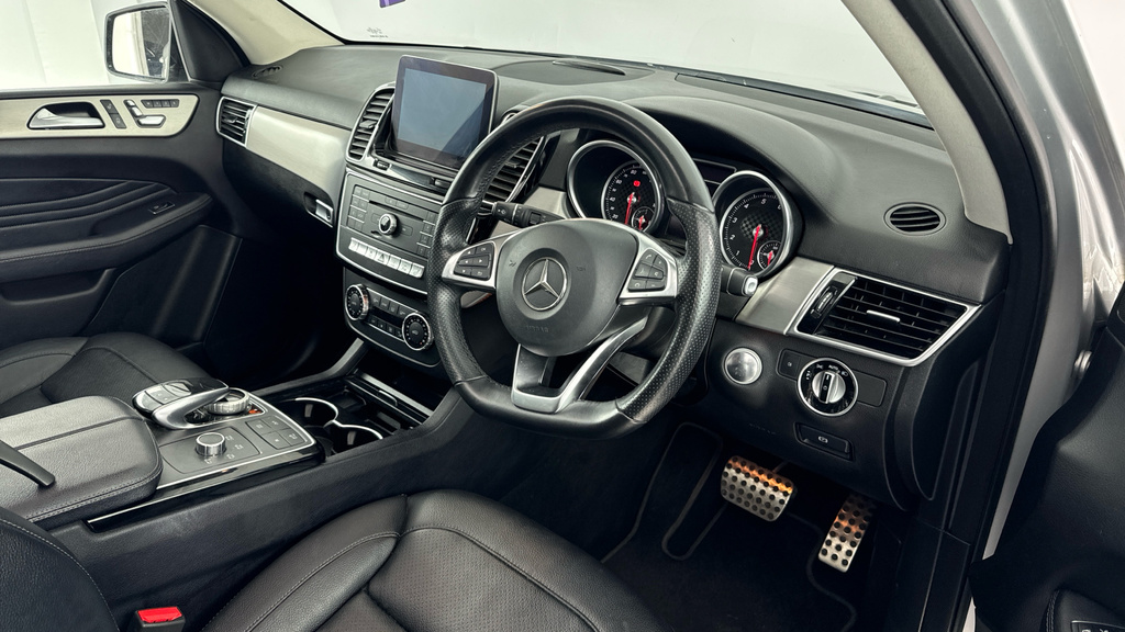 Mercedes-Benz GLE Class Black #9