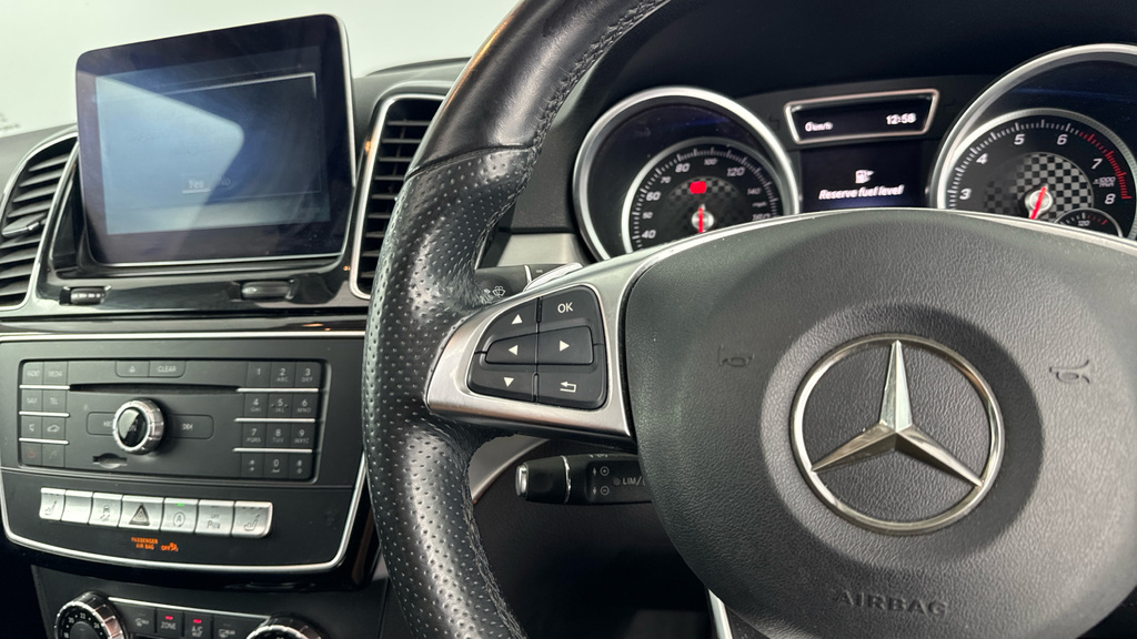 Mercedes-Benz GLE Class Black #17