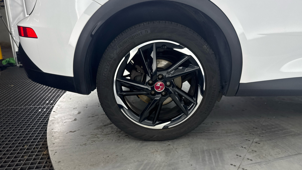 DS DS 7 Crossback 1.6 E-tense 4X4 Performance Line Eat8 Grey #19
