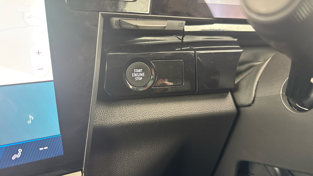 Renault Austral E-tech Full Hybrid Techno  #41