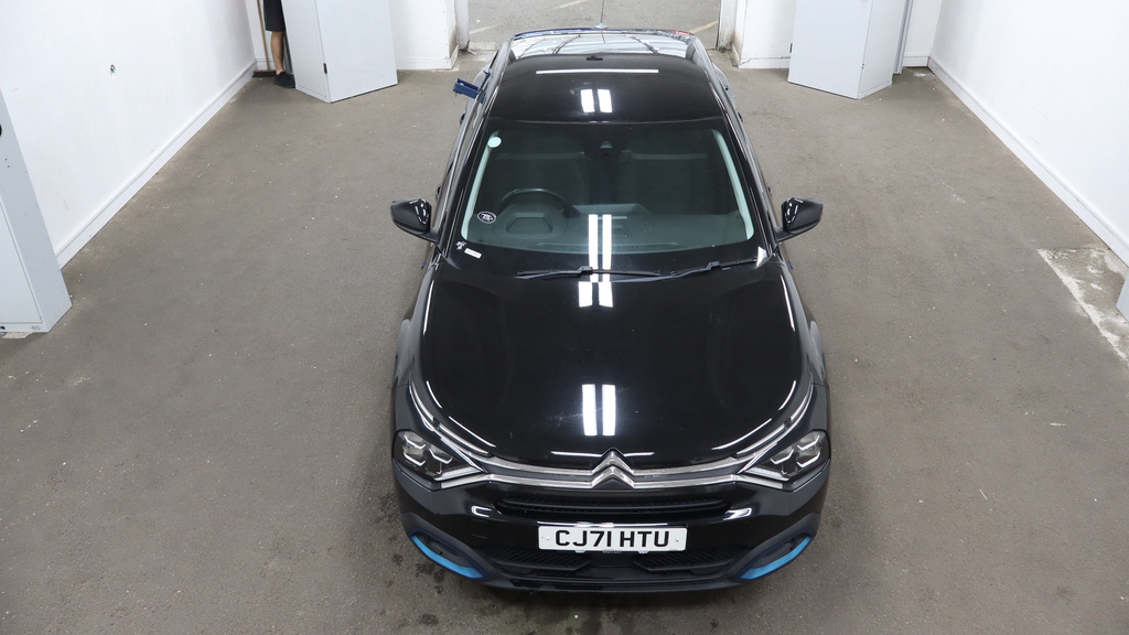 Citroen e-C4 50Kwh Shine Hatchback 136 Ps Black