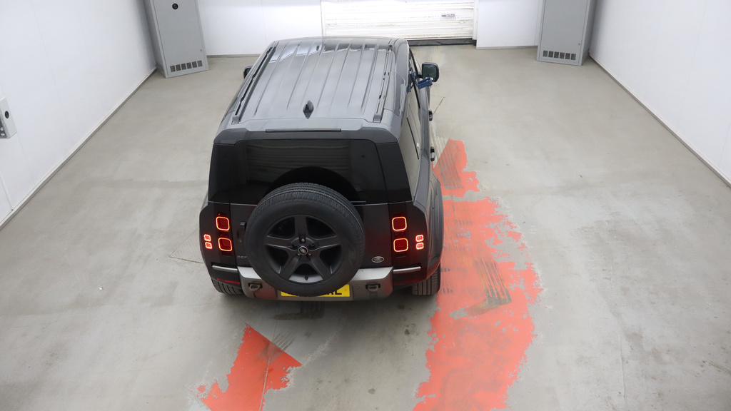 Land Rover Defender 110 2.0 P400e 15.4Kwh X-dynamic Se Suv Plug Grey #2