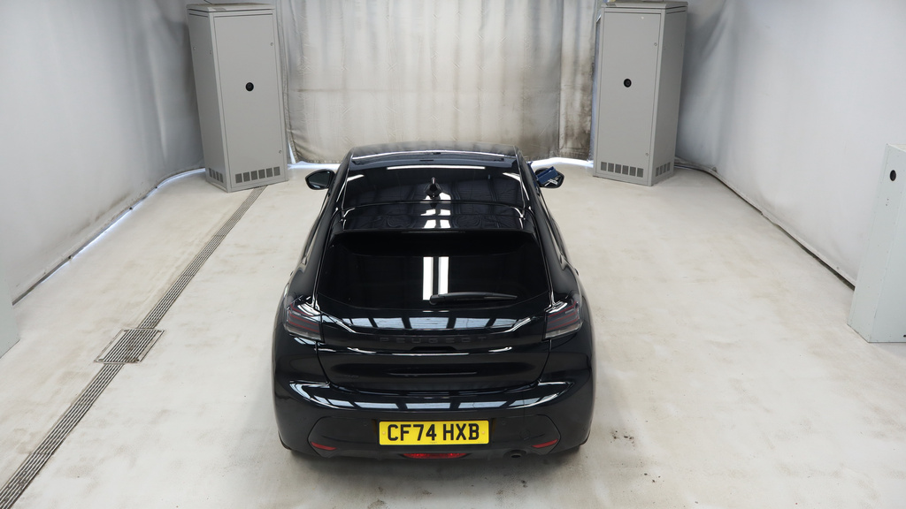 Peugeot 208 1.2 Puretech 130 Allure Premium Eat8 Red #2
