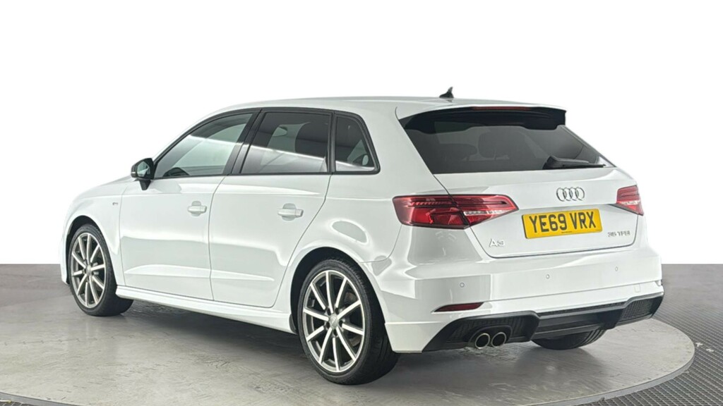 Audi A3 1.5 Tfsi Cod 35 Black Edition Sportback White #6