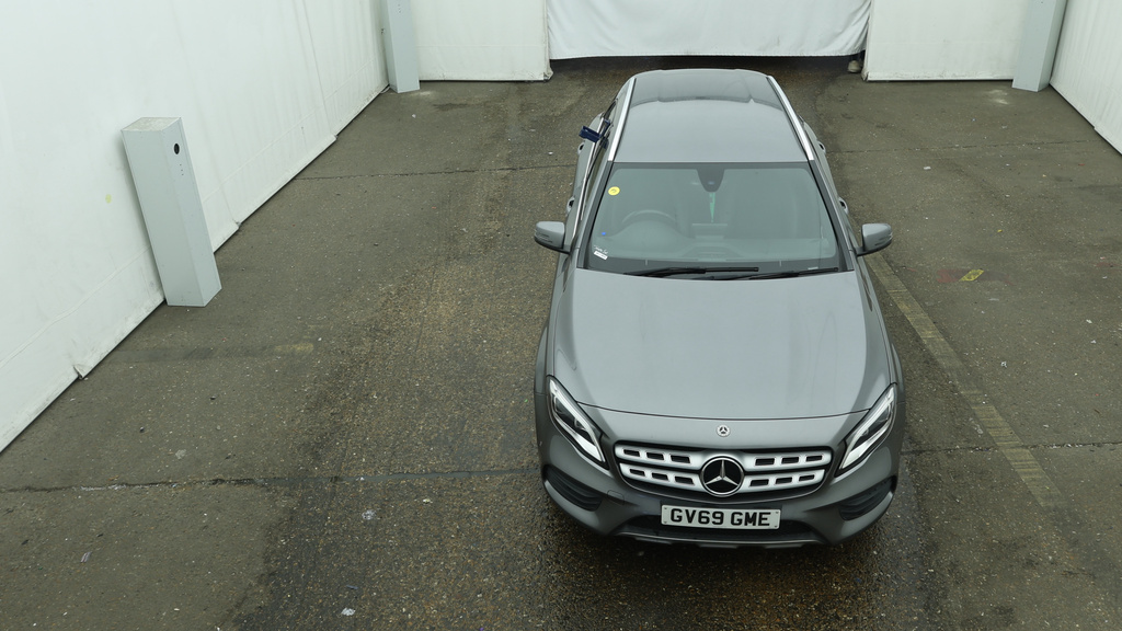 Mercedes-Benz GLA Class Gla 180 Amg Line Edition Black #1