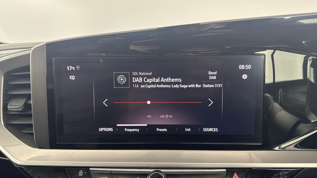Vauxhall Mokka-e Mokka Sri Nav Premium Ev White #26