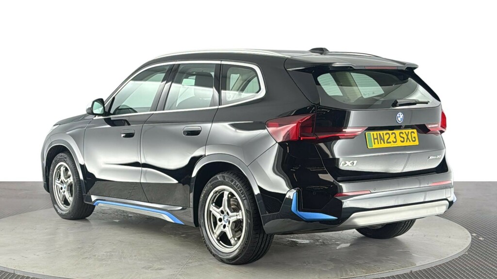 BMW iX1 30 66.5Kwh Xline Suv Xdrive 11K Black #6