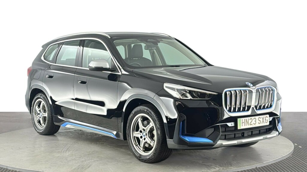 BMW iX1 30 66.5Kwh Xline Suv Xdrive 11K Black #2