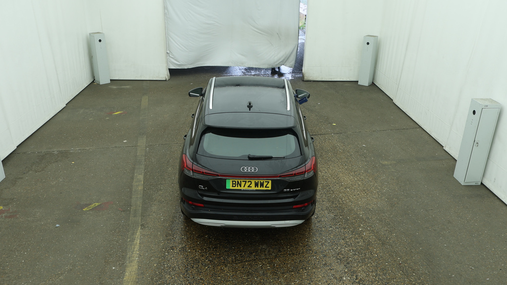 Audi Q4 E Tron 35 Sport Suv 55Kwh 170 Ps Black #3