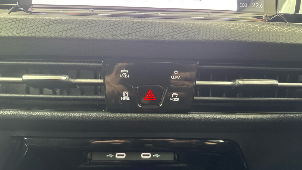 Volkswagen e-Golf 1.4 Tsi 13Kwh Gte Hatchback Plug-in Hyb White #32