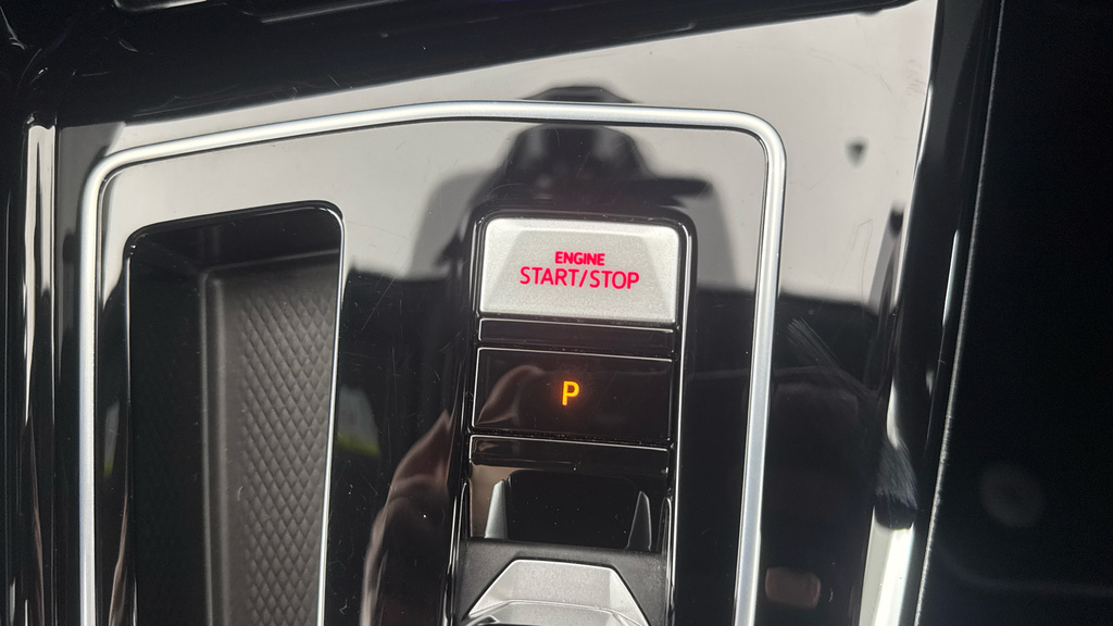 Volkswagen e-Golf 1.4 Tsi 13Kwh Gte Hatchback Plug-in Hyb White #34