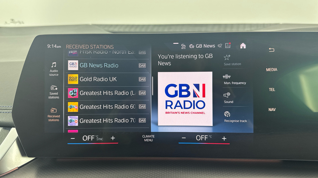 BMW 2 Series Active Tourer 220I Luxury Active Tourer Black #24