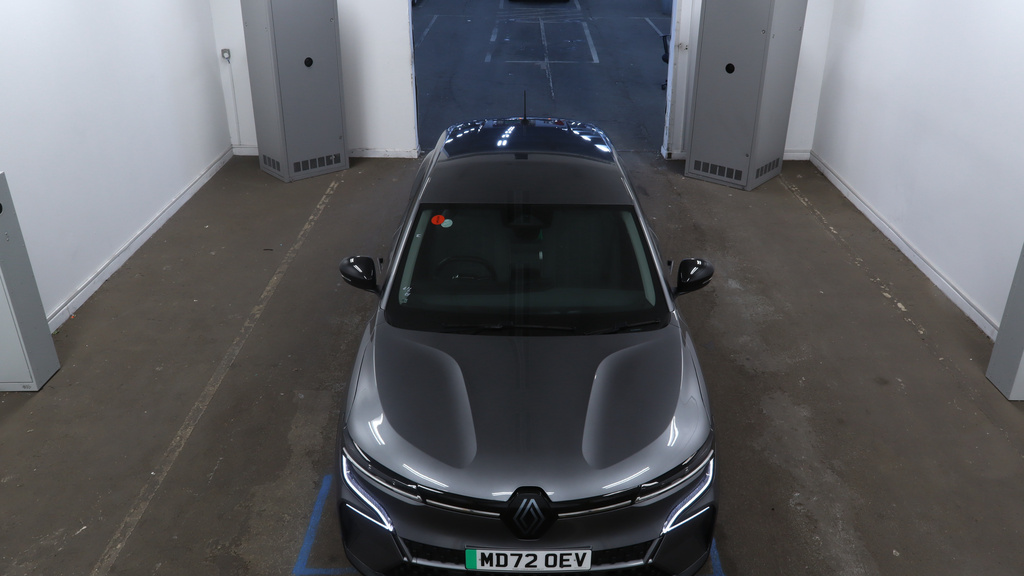 Renault Megane E-Tech 60Kwh Equilibre Hatchback Optim Grey #2
