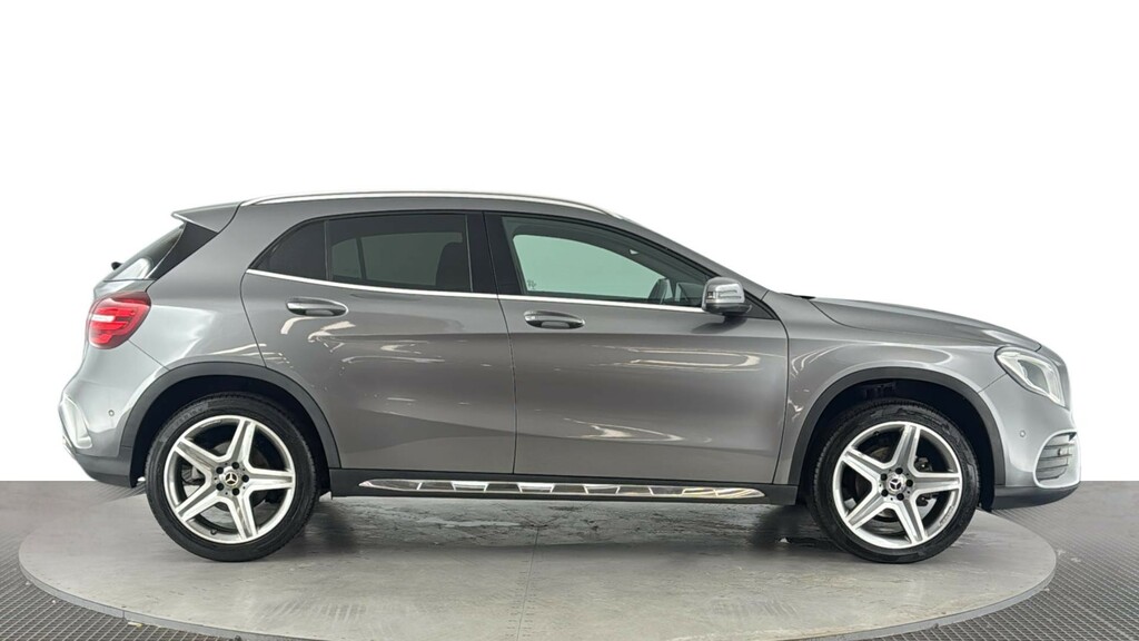 Mercedes-Benz GLA Class 1.6 Gla180 Amg Line Edition Suv 7G-dct GV69GME Grey #3