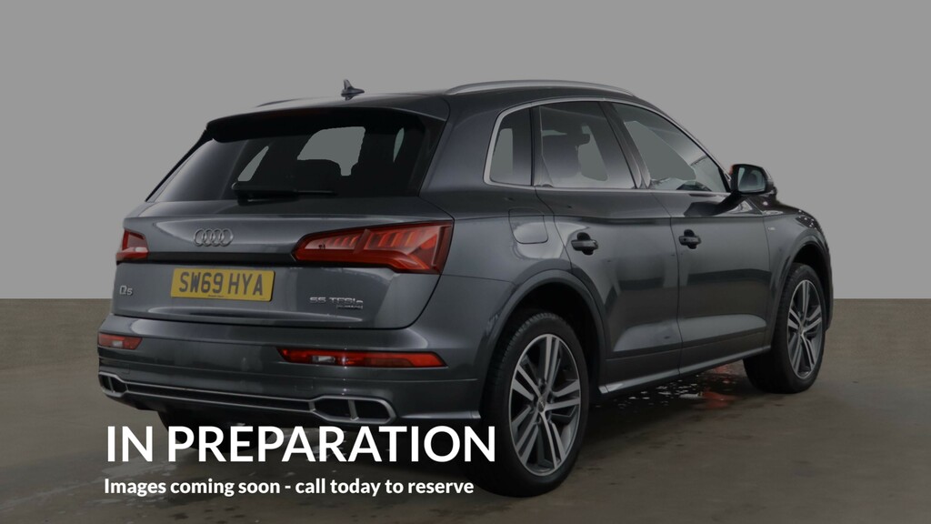 Audi Q5 2.0 Tfsie 55 S Line Competition Suv Plu Grey