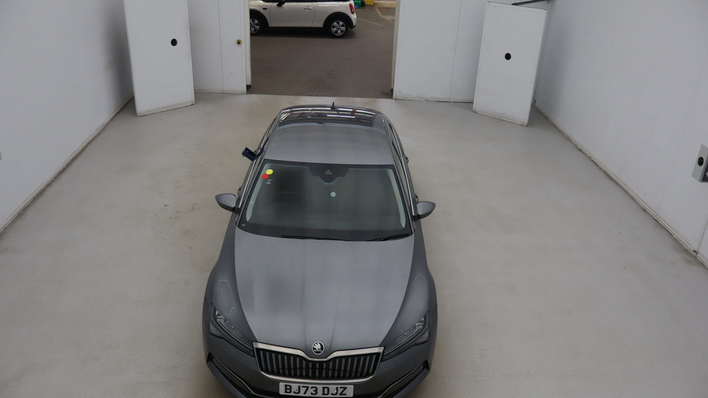 Skoda Superb 1.4 Tsi Iv 13Kwh Se Technology Hatchback Petro Grey
