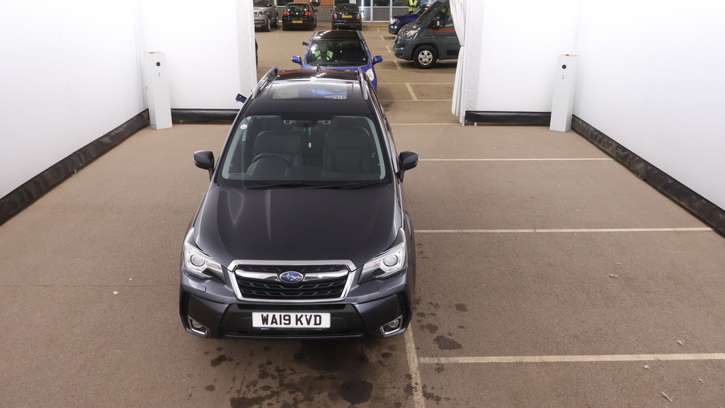 Subaru Forester 2.0I Xe Premium Suv Lineartronic 4Wd Eu Grey