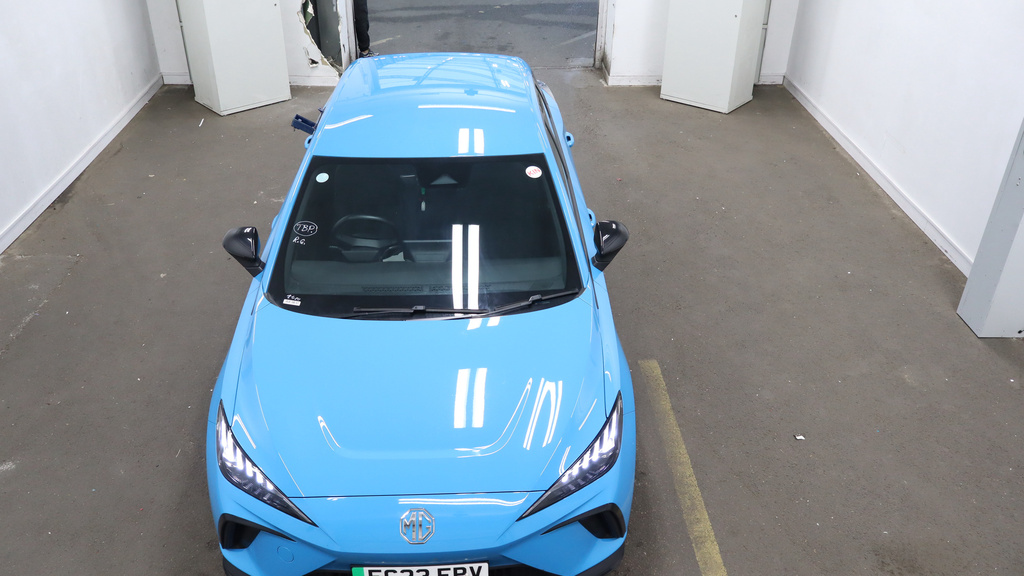 MG MG4 64Kwh Se Long Range Hatchback 2 Blue