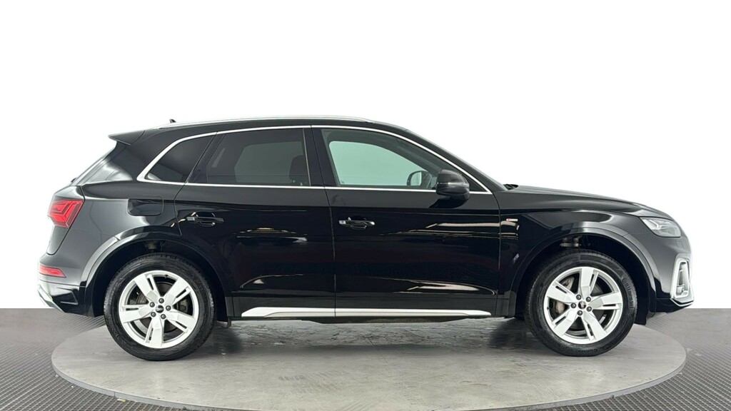Audi Q5 2.0 Tfsie 50 S Line Suv Plug-in Hybrid Black #3