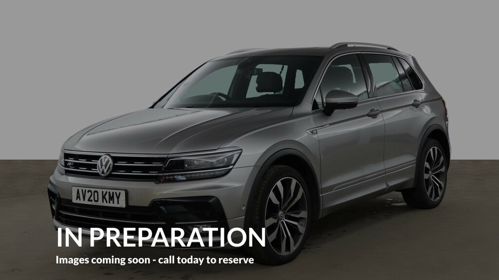Volkswagen Tiguan Match Black #1