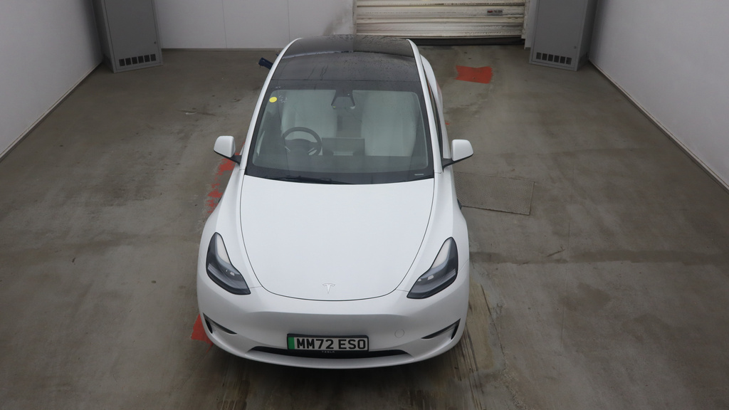 Tesla Model Y Dual Motor Long Range Suv 4Wde MM72ESO White
