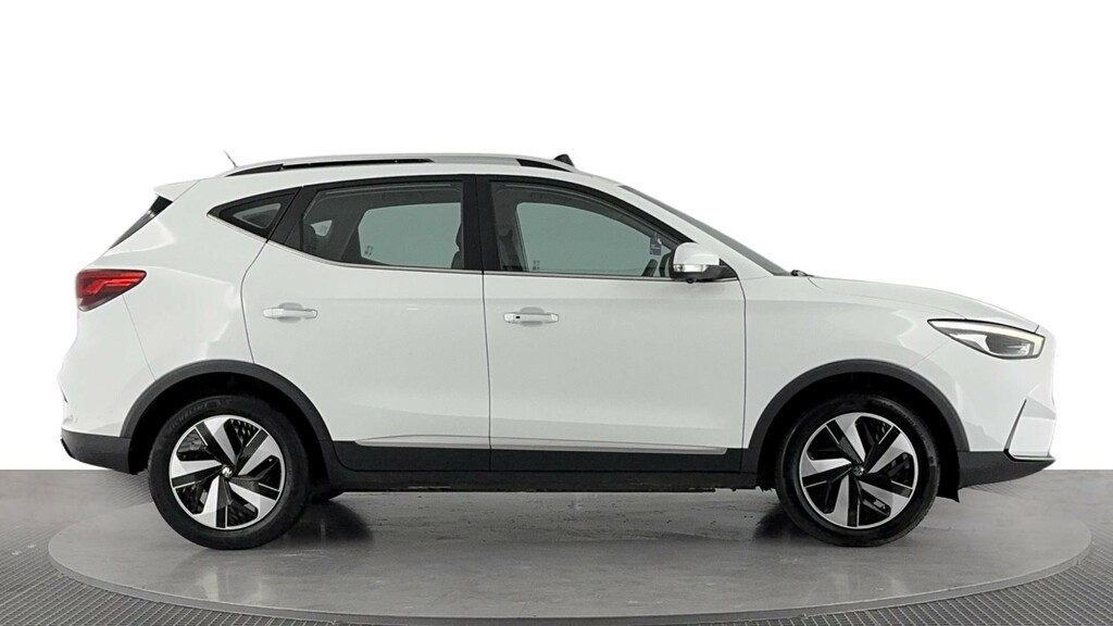 MG ZS 51.1Kwh Trophy Suv 176 Ps LM22UYS White #3