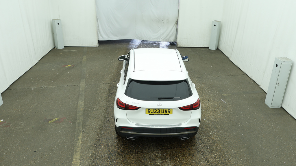 Mercedes-Benz GLA Class 1.3 Gla250e 15.6Kwh Amg Line Executive Suv P White #2