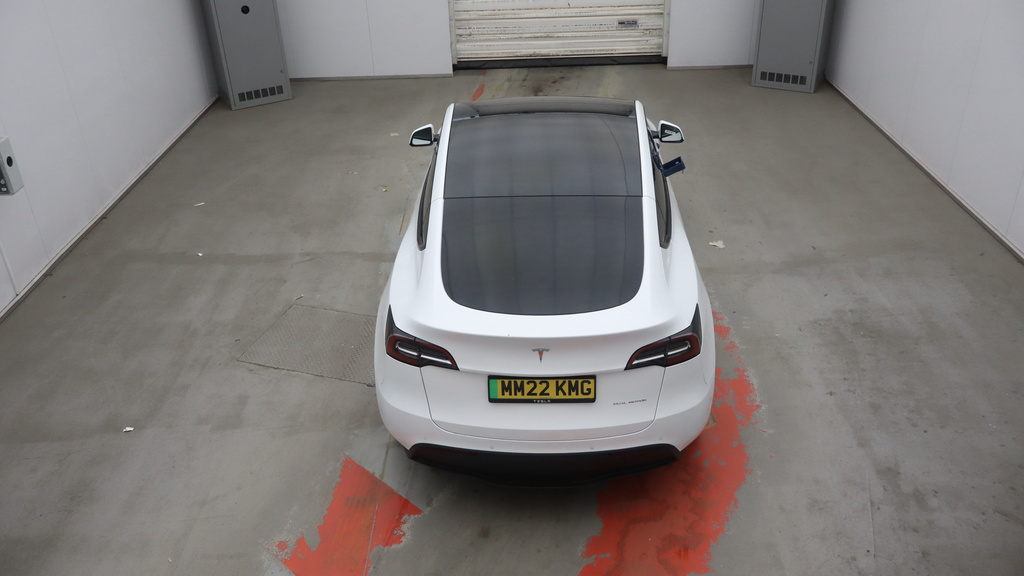 Tesla Model Y Dual Motor Long Range Suv 4Wde White #2