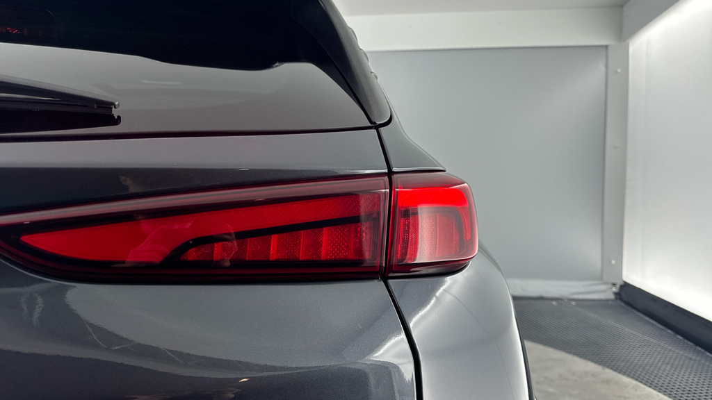Hyundai Kona Premium Blue #35